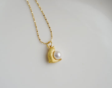 Yuumi Necklace